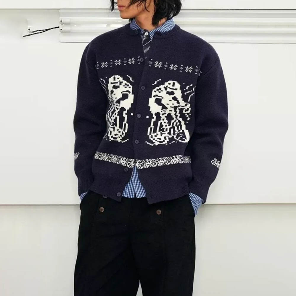 Sweater Lengan Panjang Grafis  - Street Fashion Men 2025 ulasan dan harga